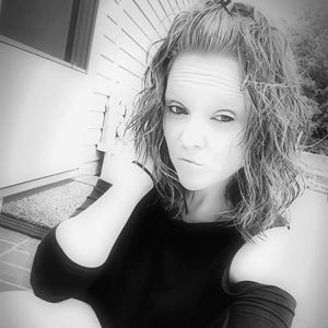 Meet your Posher, Renee